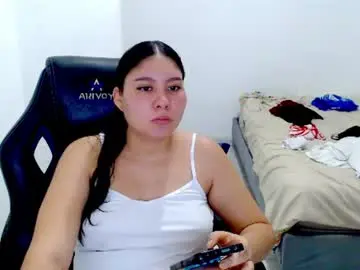 Chaturbate Live Sex Cam of blumbum