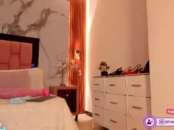 Chaturbate Live Porn of hanna_evanns_