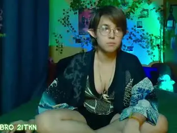 Chaturbate Live Sex Cam of trickykitsune