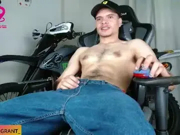 Chaturbate Free Porn Cam of ash_wingrant