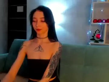 Chaturbate Watch Live Sex Cams of ellen_hops