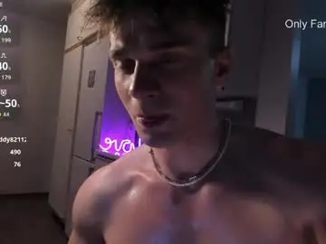 Chaturbate Watch Live Sex Cams of fresh_b1ood