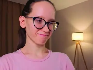 Chaturbate Free Porn Cam of lynettebails