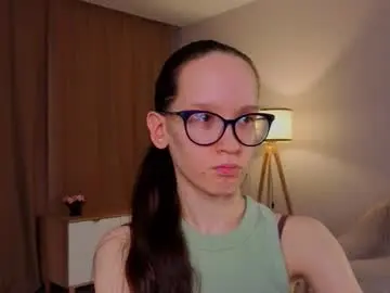 Chaturbate Live Sex Cam of lynettebails