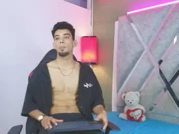 Chaturbate Watch Live Sex Cams of prince_arthur77