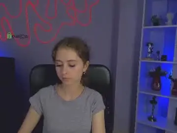 Chaturbate Best live sex cam show of lora_fleur