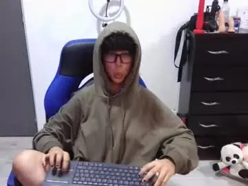 Chaturbate Adult Webcam of thomascooper_cams