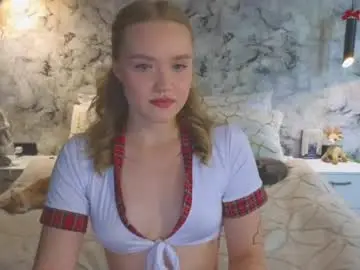 Chaturbate Live Sex Cam of aurora_golden