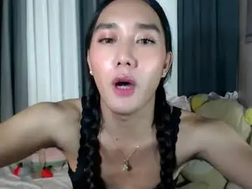 Chaturbate Live Sex of ellats_18