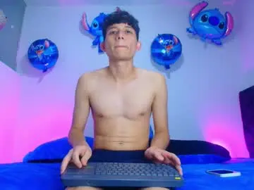 Chaturbate Live Sex of bryam_hot