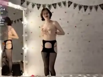 Chaturbate Adult Webcams of eleniswackhammer