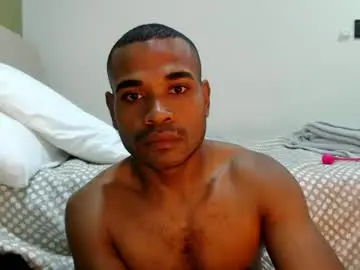 Chaturbate Live Sex Cam of larenz_tate