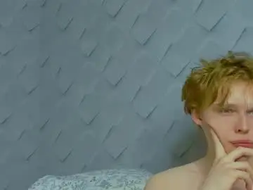 Chaturbate Live Sex Cam of lolnoillimsary