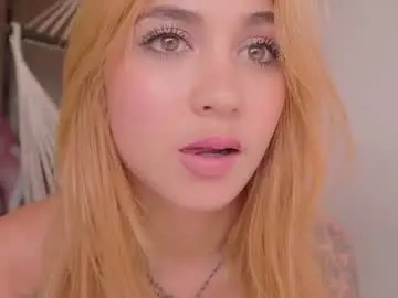 Chaturbate Live Sex Cam of mara__ross