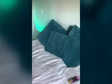 Chaturbate Best live sex cam show of yngdesire1