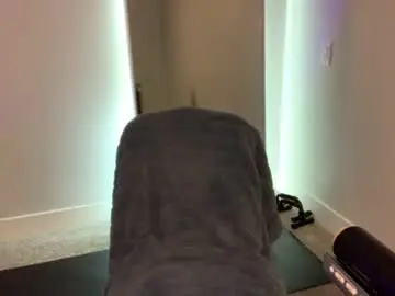 Chaturbate Best live sex cam show of yngdesire1