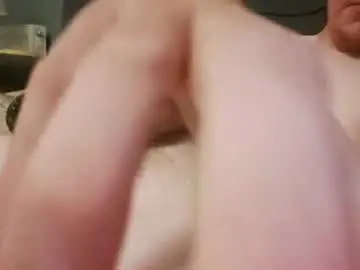 Chaturbate Free Live Porn of cum4me_1999