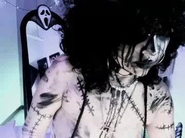 Chaturbate Live Sex Cam of kuromi_bush