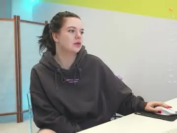 Chaturbate Free Porn Cam of lovlybambi