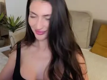 Chaturbate Free Porn Cam of medussaeyes