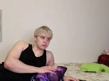 Chaturbate Sex Cam of emily_and_ilumi
