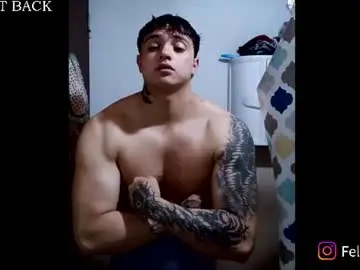 Chaturbate Live Sex Cam of jareth_brunet