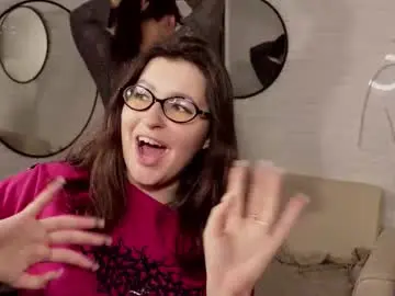 Chaturbate Live Sex Cam of peneloppa_star