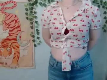 Chaturbate Live Sex Cam of veryveryvery_shy