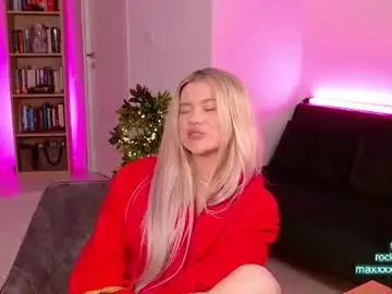 Chaturbate Watch Live Sex Cams of cutiepie69__