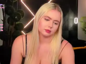 Chaturbate Live Sex Cam of lola_presley