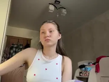 Chaturbate Live Sex Cam of lucindascercy