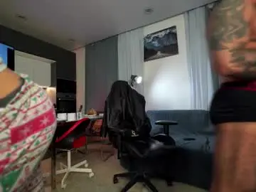 Chaturbate Live Sex Cam of danielkraig_for_u