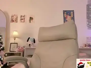 Chaturbate Live Sex of emilyincb1