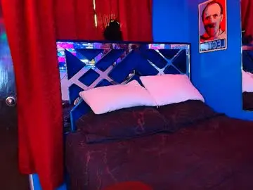 Chaturbate Live Porn of luke_howland