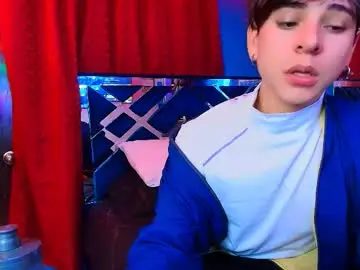 Chaturbate Live Porn of luke_howland