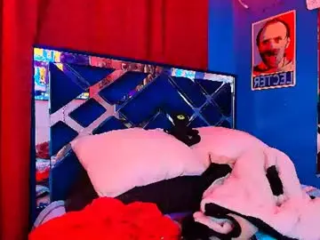 Chaturbate Adult Webcams of luke_howland