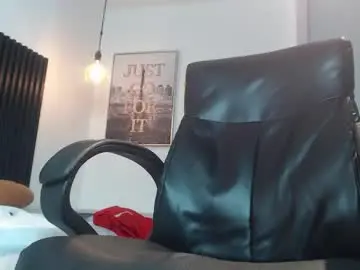 Chaturbate Live Sex Cam of markbowie