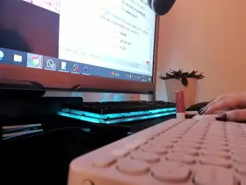 Chaturbate Live Porn of sarah_volkov