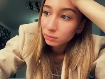 Chaturbate Free Porn Cam of lizabethdeteso