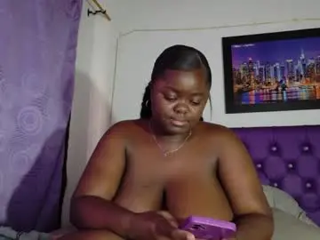 Chaturbate Nude Webcam of neighbor_ebony