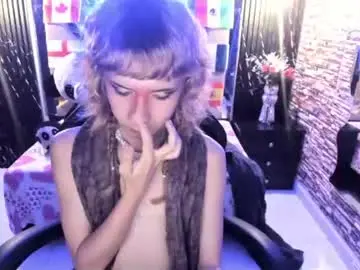 Chaturbate Live Sex Cam of vivienne_hadid