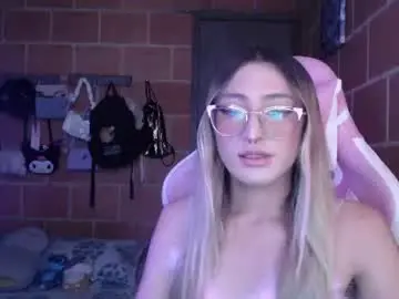 Chaturbate Watch Live Sex Cams of andrea_camila