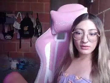 Chaturbate Adult Webcam of andrea_camila