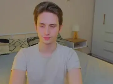 Chaturbate Live Sex Cam of boicute