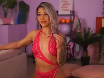 Chaturbate Free Porn Cam of nyrobinova