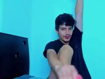 Chaturbate Free Porn Cam of tommy_carlos