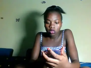 Chaturbate Free Porn Cam of cutie_plush