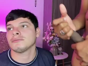 Chaturbate Best live sex cam show of kevinxlvx