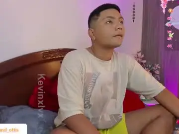 Chaturbate Sex Cam of kevinxlvx