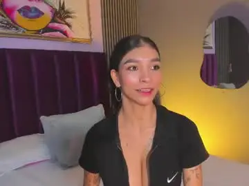 Chaturbate Adult Video Chat of laura_aristizabal_19